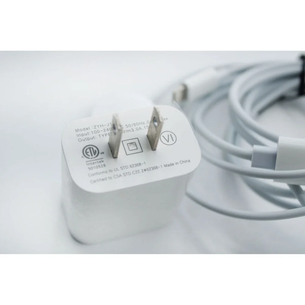 Apple Watch Magnetic Charger USB-C Cable and 20W Power Adapter Set ZYH-J1 White